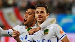 Rub&eacute;n Castro marca un doblete en la Super Liga China. 