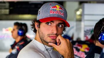 Oficial: Carlos Sainz correrá con Renault desde Estados Unidos