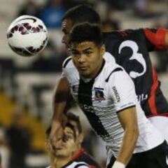 Colo Colo y San Lorenzo afinan detalles para traspaso de Díaz