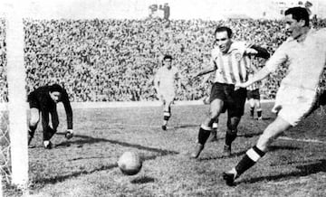 Real Madrid-Atlético en el Metropolitano, en 1946.