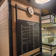 Fue uno de los locales más golpeados por el Estallido en Chile y ahora anuncia nuevo restaurante en Santiago