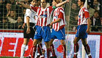<B>DECISIVO</B>. La plantilla atlética está convencida de que todavía es posible clasificarse para Europa.
