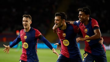 Barcelona overpowered Sevilla, putting five past them in LaLiga.