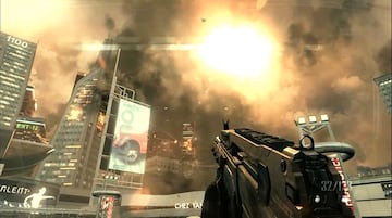 Una de las misiones de Call of Duty: Black Ops II (2012) estaba ambientada en una futurista Los ?ngeles mientras era atacada por mercenarios y drones estadounidenses hackeados