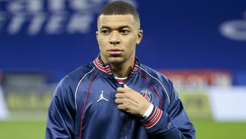 "Mbappé es demasiado limpio y esconde algo..."