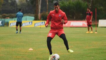 Andrés Ricaurte durante un entrenamiento con el Medellín.