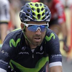 Valverde: "Ha sido un incidente de carrera, cosas del ciclismo"