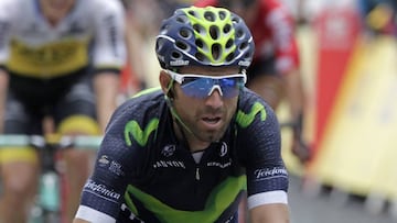 Valverde: "Ha sido un incidente de carrera, cosas del ciclismo"