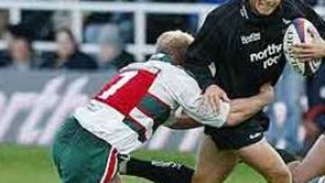 <b>HÉROE.</B> Wilkinson fue el líder de la selección inglesa que ganó el pasado Mundial.