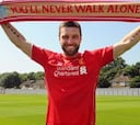 El Liverpool confirma el fichaje del delantero Rickie Lambert