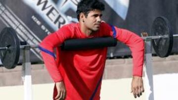 <b>LESIÓN. </b>Diego Costa trabaja para ponerse a punto para competir.