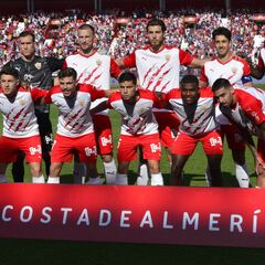 Aprobados y suspensos del Almería: dos jugadas a balón parado y a esperar