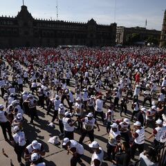 Clase masiva de Box llenó el Zócalo por tercer año consecutivo