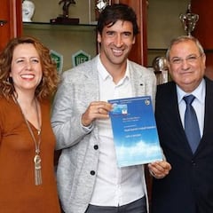 El Real Madrid ya prepara el
‘Plan Raúl’: coge el Cadete B