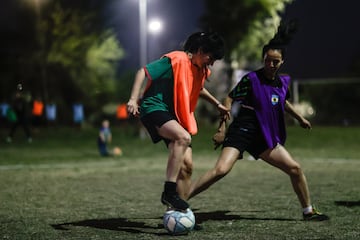  El Villas Unidas es un equipo femenino que milita en la tercera división argentina y representa a los barrios populares y lucha por la inclusión social.
