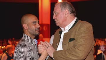 Pep Guardiola y Uli Hoeness, en una imagen de archivo.