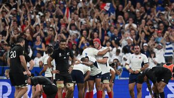 Una Francia sin brillo se quita la presión en el estreno mundialista