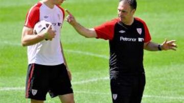 Caparrós convoca a todos los disponibles para Málaga