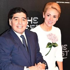 Maradona se pasa: "Yo no soy pegador, pero era para arrancarle la cabeza a Rocío Oliva"