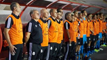 Previo al duelo entre M&eacute;xico y Panam&aacute;, el Estadio Rommel Fern&aacute;ndez homenaje&oacute; a Jorge Vergara, quien falleci&oacute; este viernes a los 64 a&ntilde;os en Nueva York.