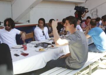 Los jugadores Atléticos disfrutaron de una barbacoa argentina después del entrenamiento antes de afrontar la recta final de la temporada.