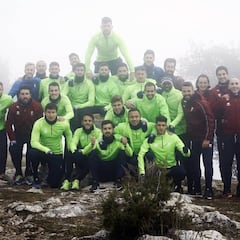 Entrenamiento diferente del Granada en Sierra de Huétor