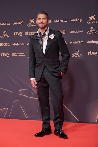 El actor Paco León posa en la alfombra roja de la 40º edición de los Premios Goya.
