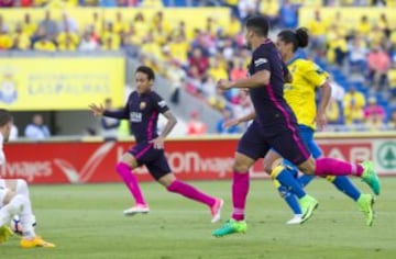 Neymar marcó el 0-1 a pase de Luis Suárez.