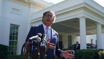 Colombian President Gustavo Petro speaks to reporters after meeting with U.S. President Joe Biden at the White House in Washington, U.S., April 20, 2023. REUTERS/Kevin Lamarque