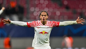 Leipzig (Germany), 25/10/2023.- Leipzig's Xavi Simons celebrates after scoring the 2-0 during the UEFA Champions League group G soccer match between RB Leipzig and Red Star Belgrade, in Leipzig, Germany, 25 October 2023. (Liga de Campeones, Alemania, Belgrado) EFE/EPA/Filip Singer
