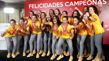 La Selecci&oacute;n Sub-19 campeona de Europa.