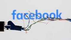 Why did Facebook log me out? Is the social media network down?