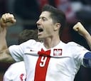 Lewandowski iguala el récord de Healy en una fase previa