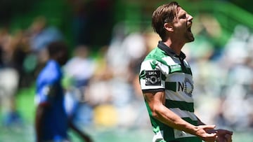 El centrocampista del Sporting de Portugal, Adrien Silva, durante un partido.