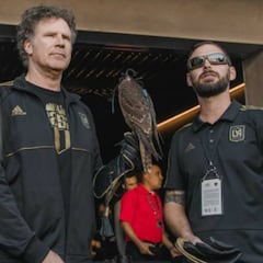 LAFC estrenó casa y nueva mascota: el halcón Olly