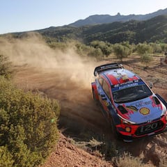 Un espectacular Dani Sordo es líder, y Sebastien Ogier se hunde