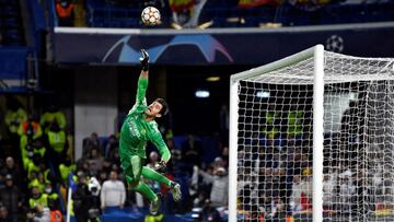 Courtois retrata al Balón de Oro y al The Best