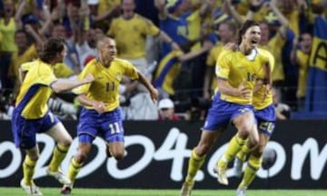 Ibrahimovic disputó su primer Mundial en 2002; Suecia se quedó en Octavos de Final ante Senegal. 