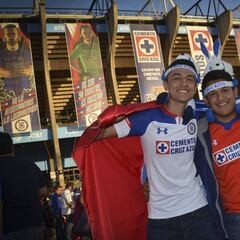 ¡Euforia total! Así salió del Estadio Azteca la afición de Cruz Azul