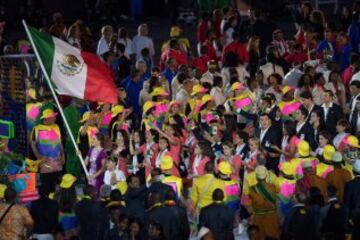 La delegación mexicana en la inauguración de Río 2016