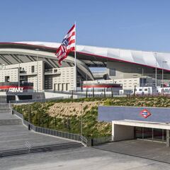 Los vecinos de San Blas se quejan del "caos" del Metropolitano