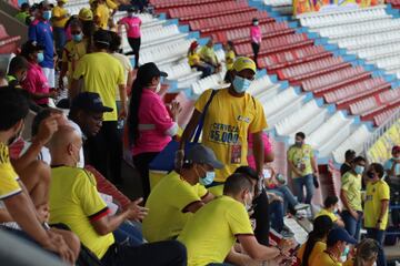 Cerca de 10 mil hinchas acompañaron a la Selección Colombia en su partido ante Argentina por la fecha ocho de las Eliminatorias Sudamericanas.