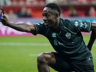 15/03/26 PARTIDO SEGUNDA DIVISION
SPORTING DE GIJON - CASTELLON
CAMARA CELEBRA CON UNA ESPINILLERA PERO SU GOL FUE ANULADO ALEGRIA