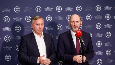 No va de personas, va de poder