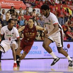 Cristiano Felicio alegra al Covirán ante un UCAM irregular