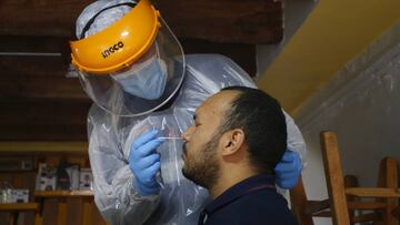 Curva y mapa de casos, contagios y muertes por región en Chile, hoy, 21 de agosto