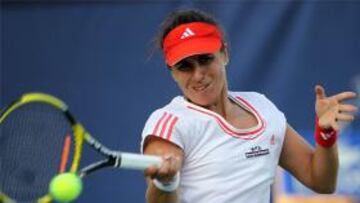 Anabel Medina, en octavos tras la retirada de Wozniacki