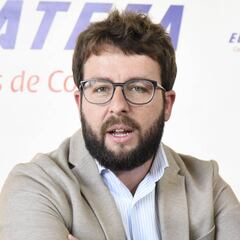 Víctor: "Hay más respaldo al míster que el primer día"