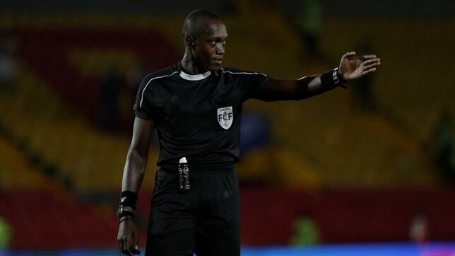 Así es Jhon Hinestroza, el árbitro del Tolima - Once Caldas | Última fecha de la Liga BetPlay