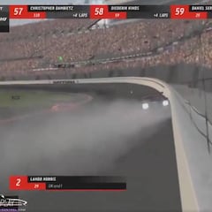 Norris se la lía a Verstappen: así acabó en el muro de Daytona